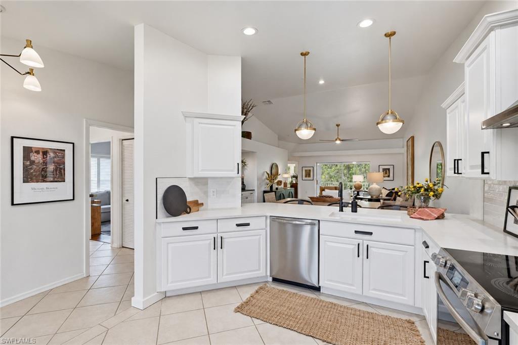 3685 Buttonwood Way 1521 Property Photo 13