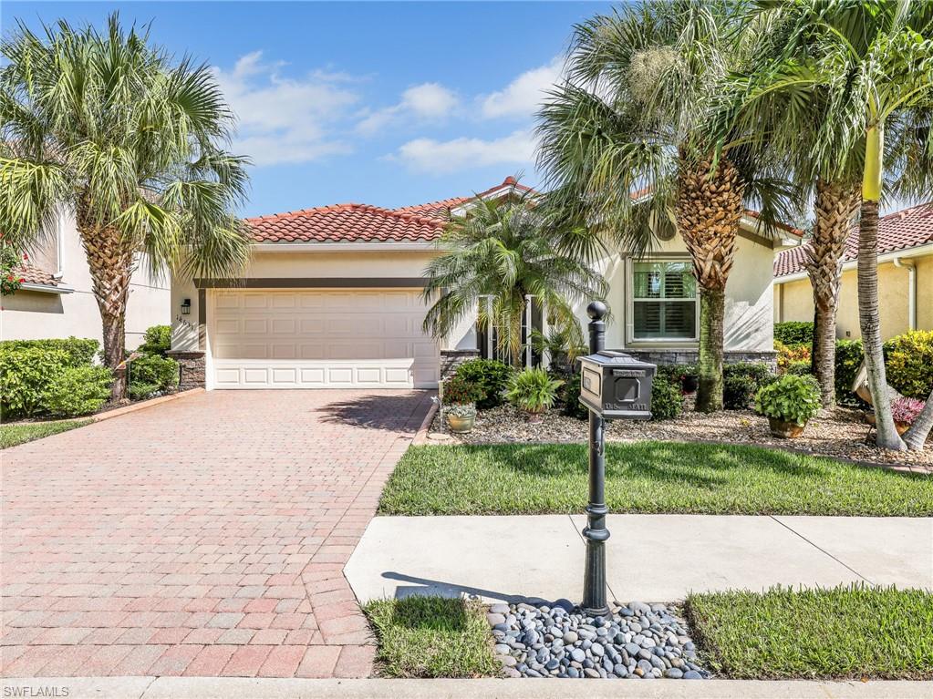 14631 Fern Lake Ct Property Photo 2