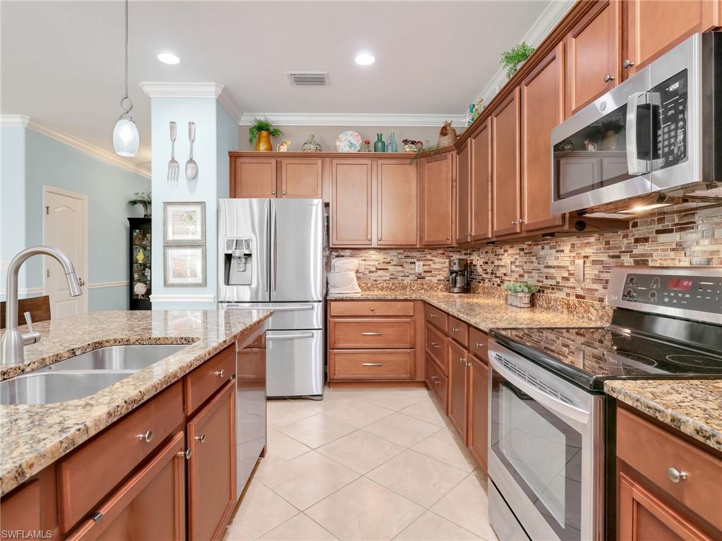 14631 Fern Lake Ct Property Photo 18