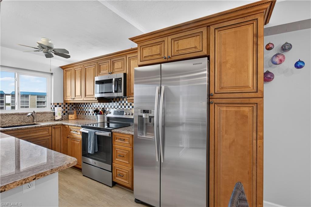 25750 Hickory Blvd 656 E Property Photo 8