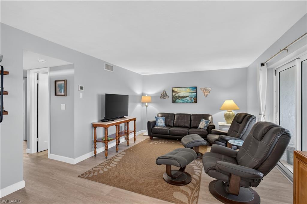 25750 Hickory Blvd 656 E Property Photo 14
