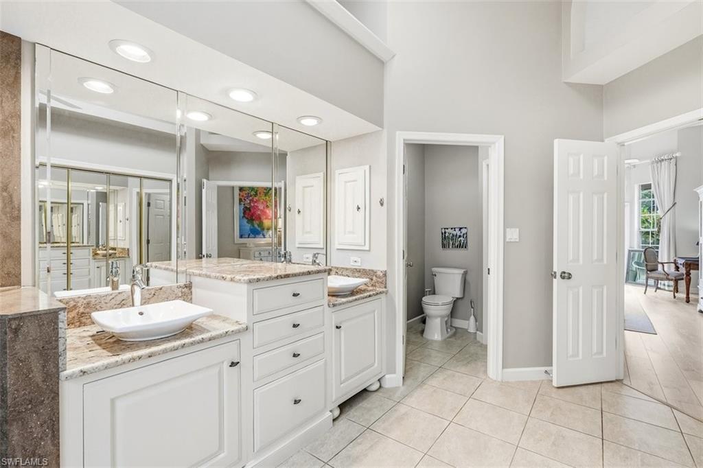 15259 Devon Green Ln Property Photo 17