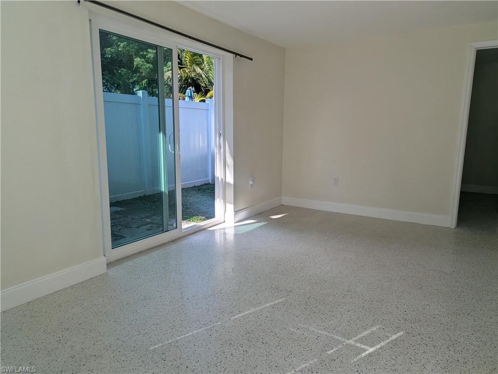 178 Evergreen Rd Property Photo 2