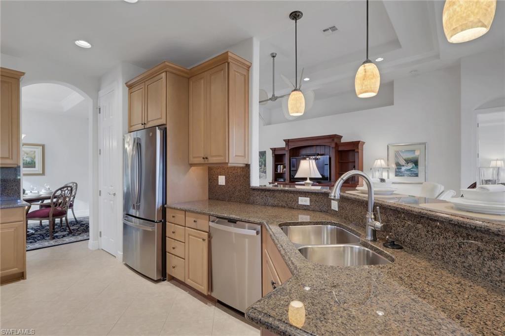 14061 Lavante Ct Property Photo 15