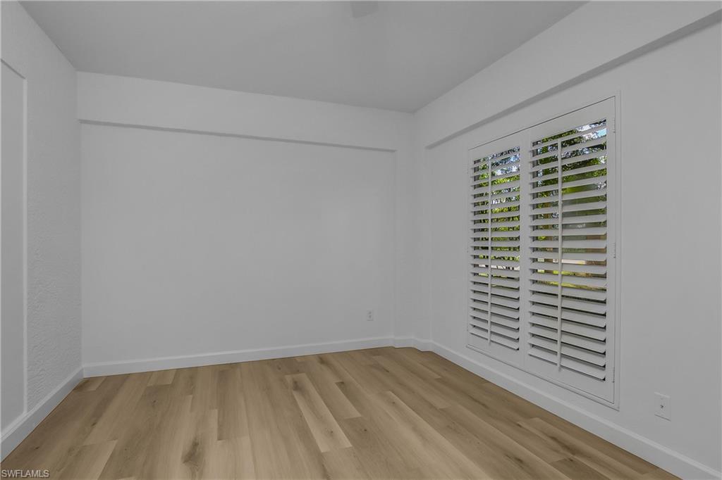 12393 Londonderry Ln Property Photo 19