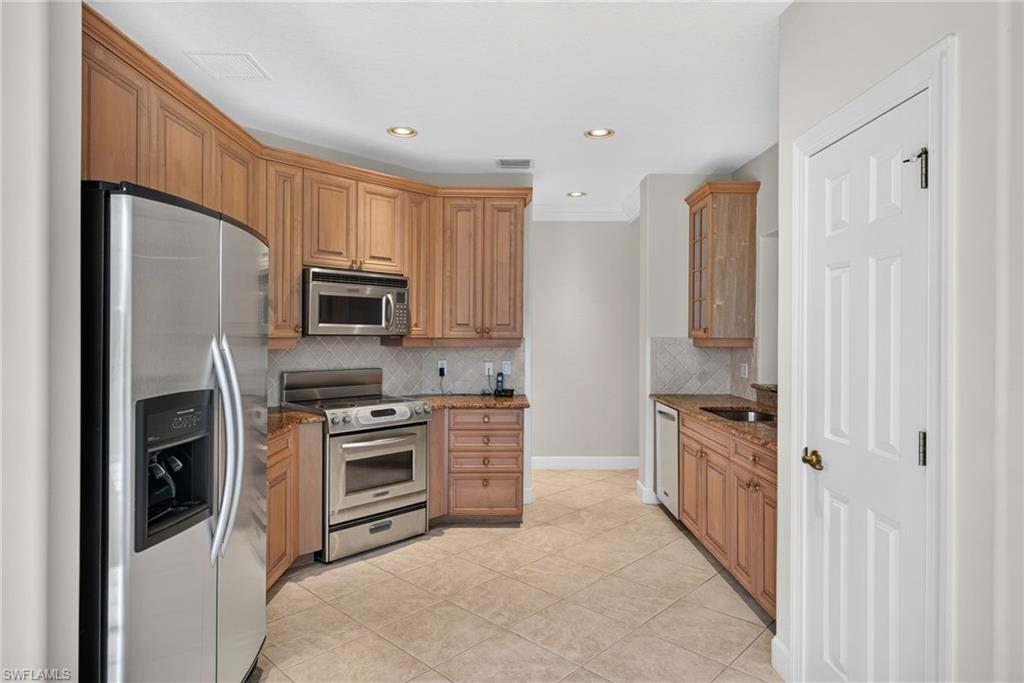 23751 Merano Ct 102 Property Photo 11