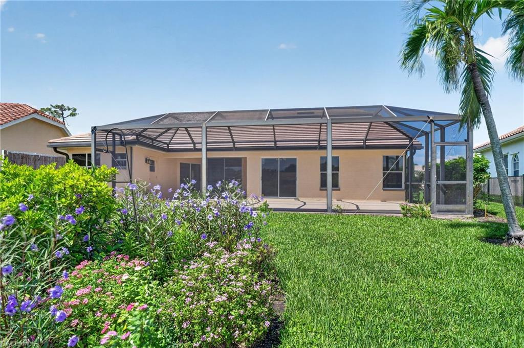 2126 Crown Pt Property Photo 3