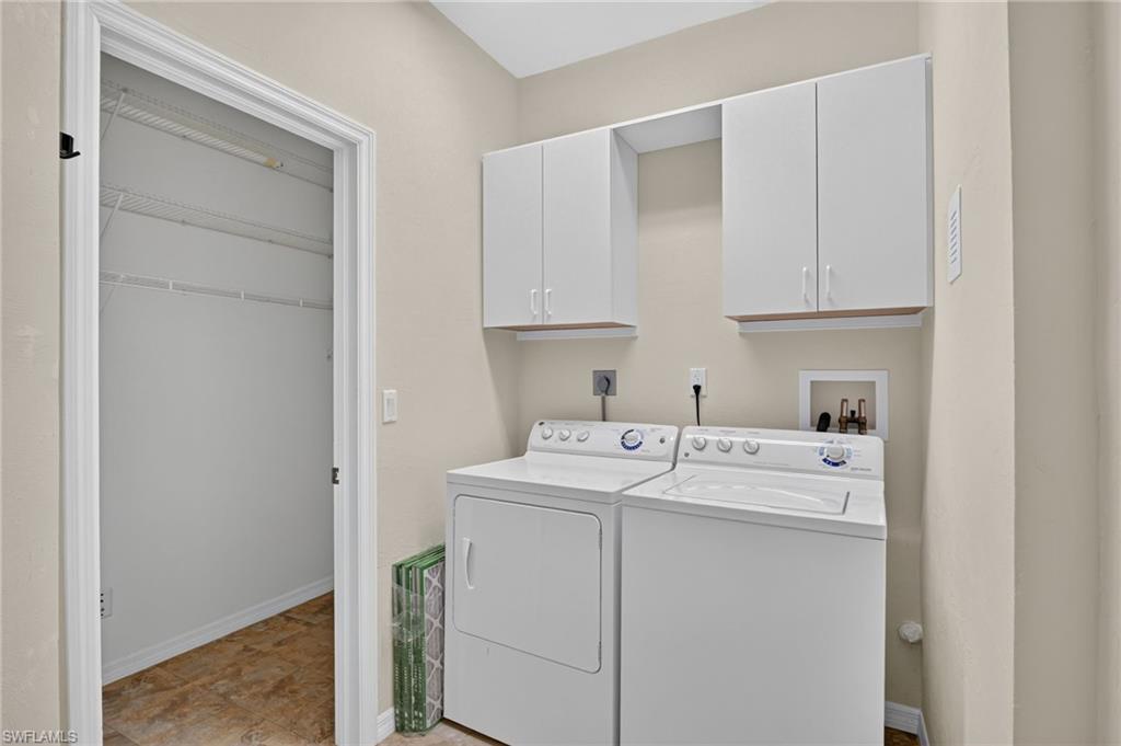 2126 Crown Pt Property Photo 36
