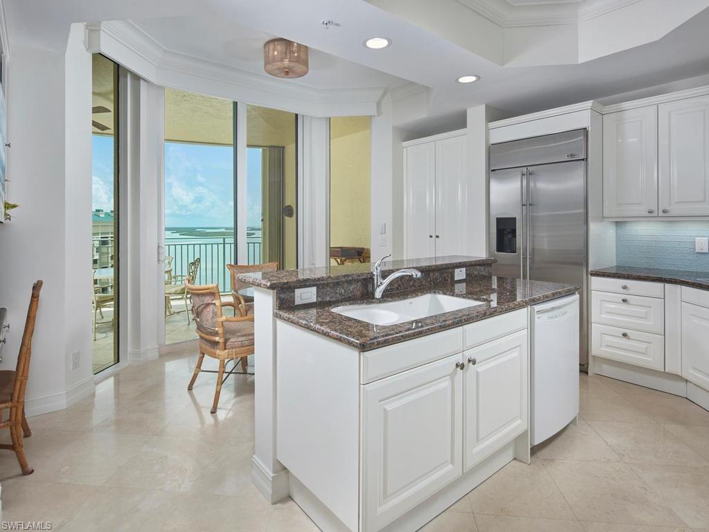 960 Cape Marco Dr 1903 Property Photo 10