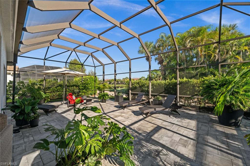 12119 Via Cercina Dr Property Photo 3