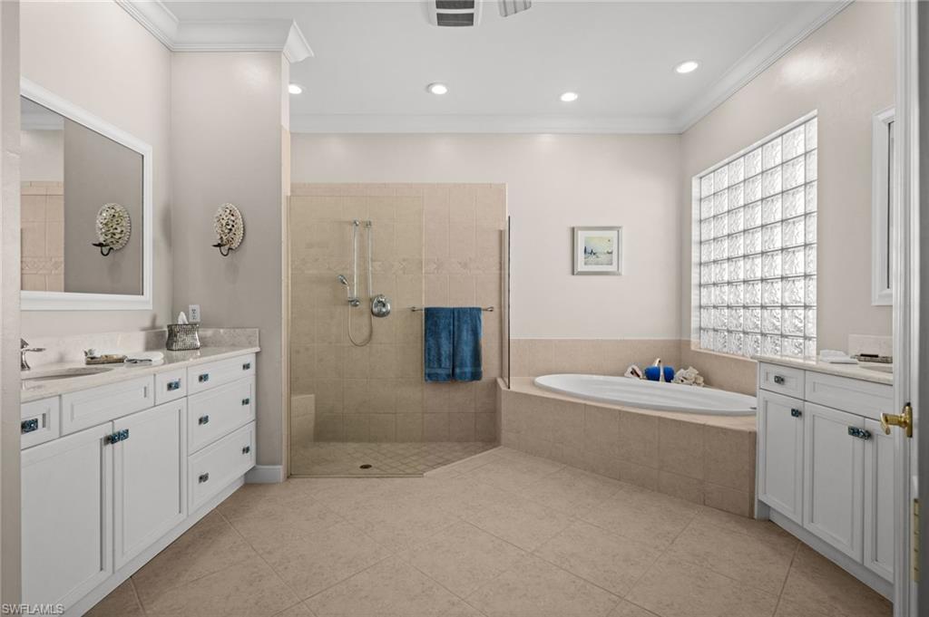 12119 Via Cercina Dr Property Photo 14