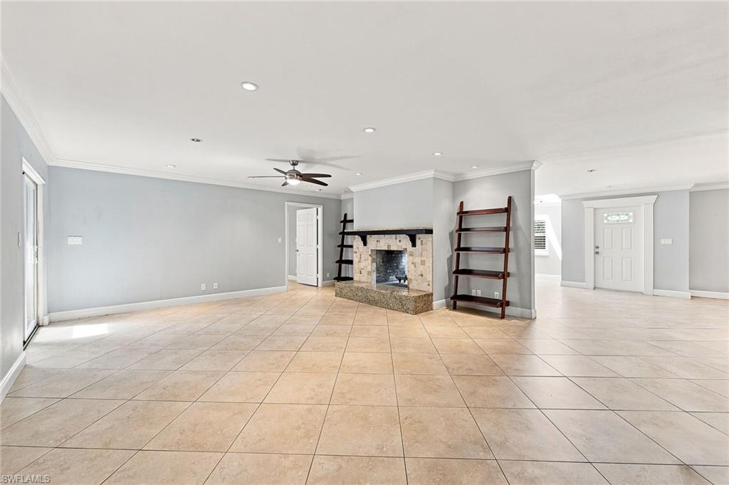 6574 Trail Blvd Property Photo 11