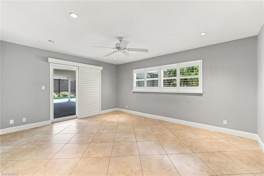 6574 Trail Blvd Property Photo 12