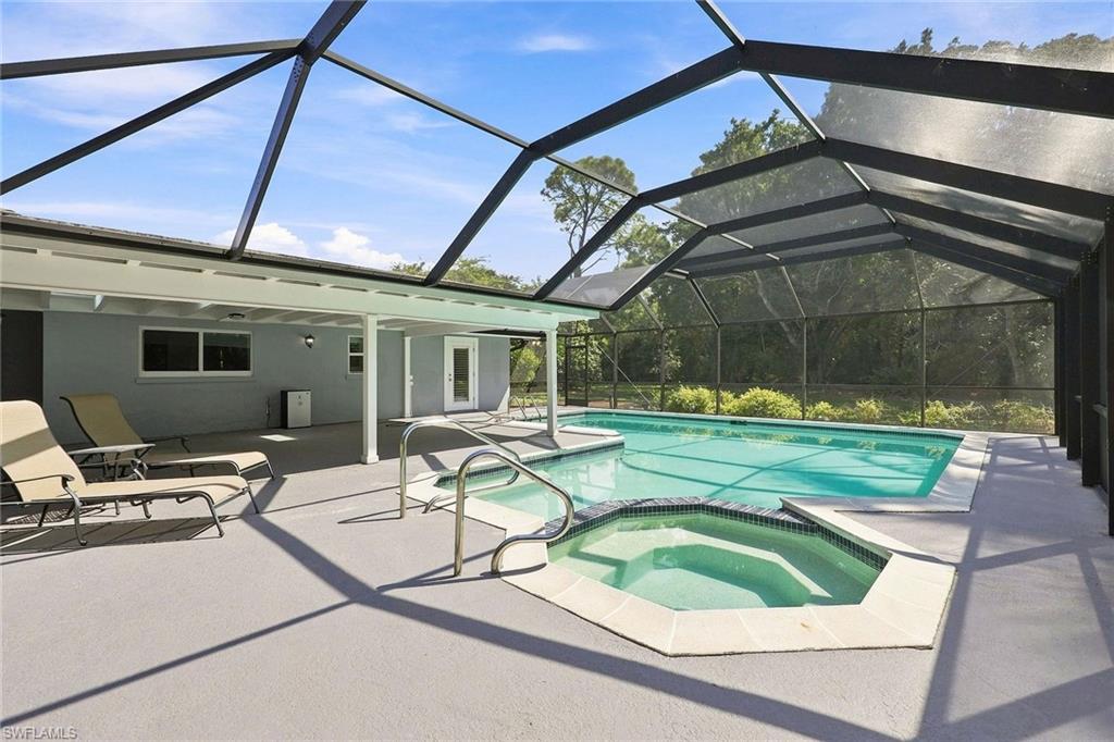 6574 Trail Blvd Property Photo 23