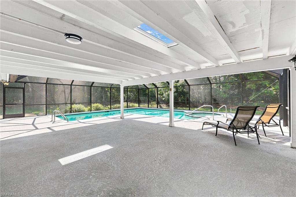 6574 Trail Blvd Property Photo 25