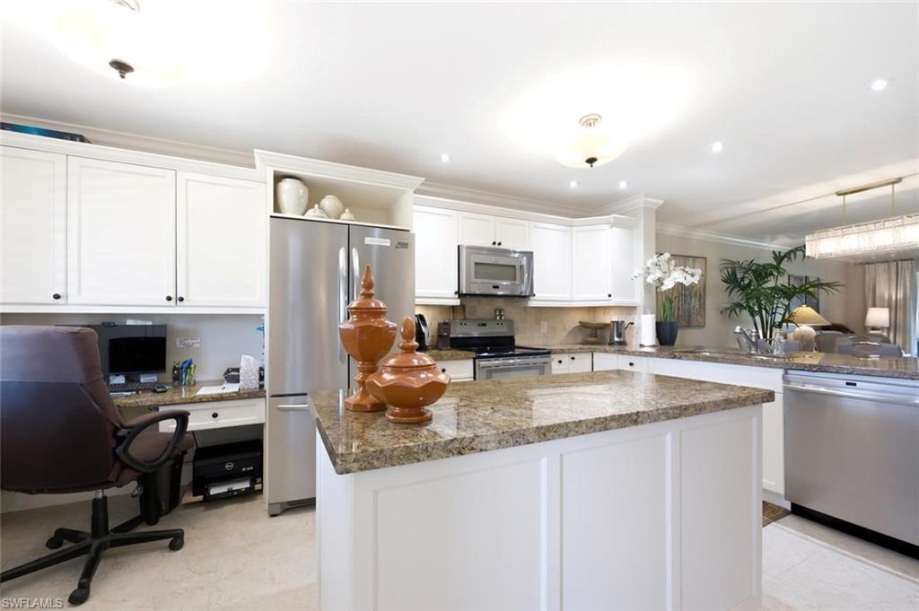 7300 Province Way 1305 Property Photo 5