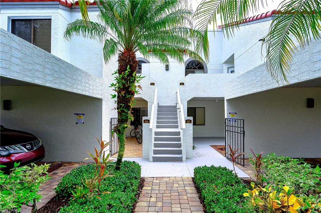 559 Beachwalk CIR U-204 Property Photo 1