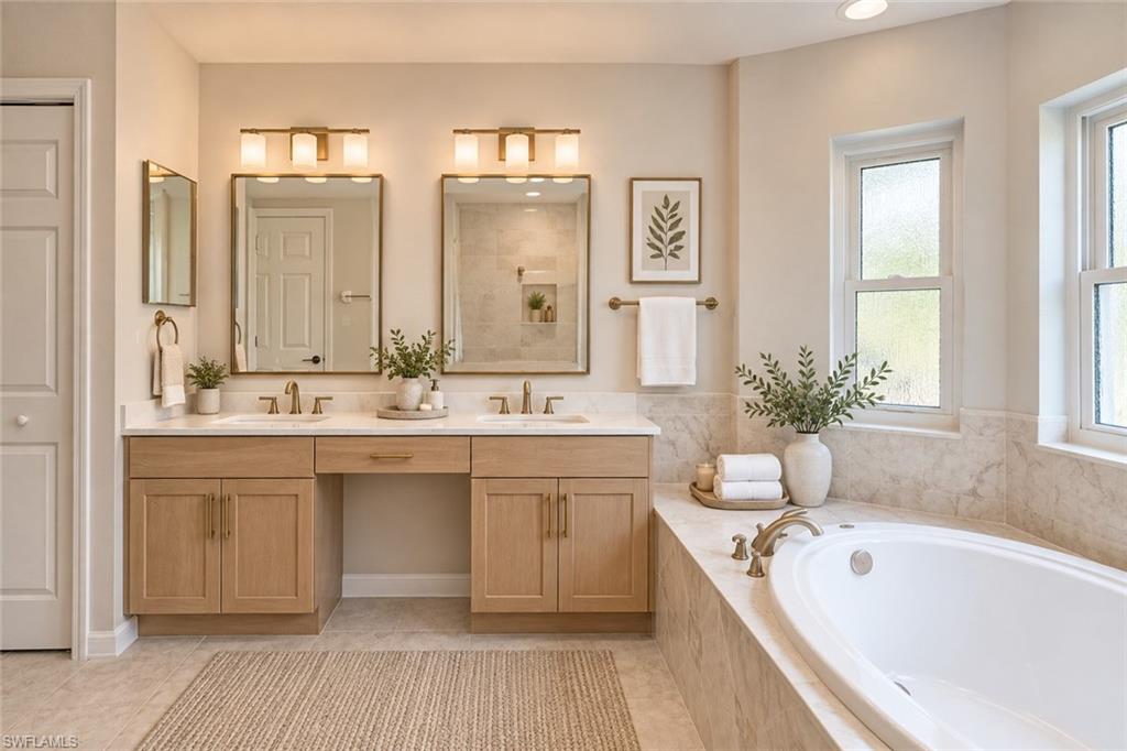 927 28th Ter Property Photo 13