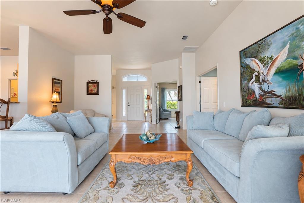 927 28th Ter Property Photo 19