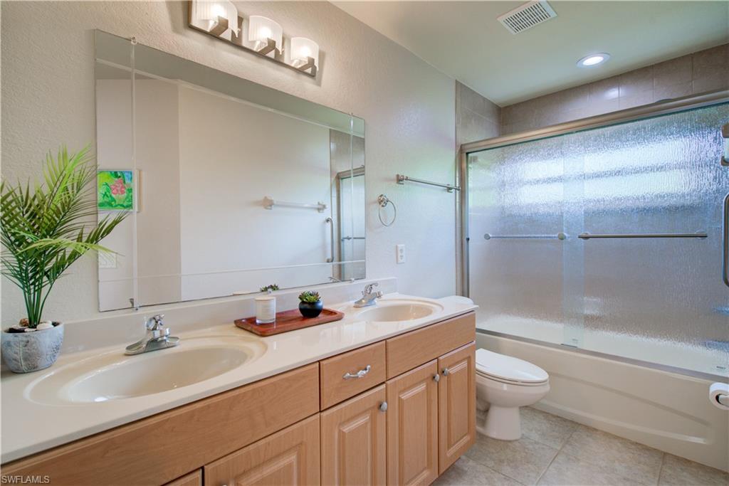 927 28th Ter Property Photo 28