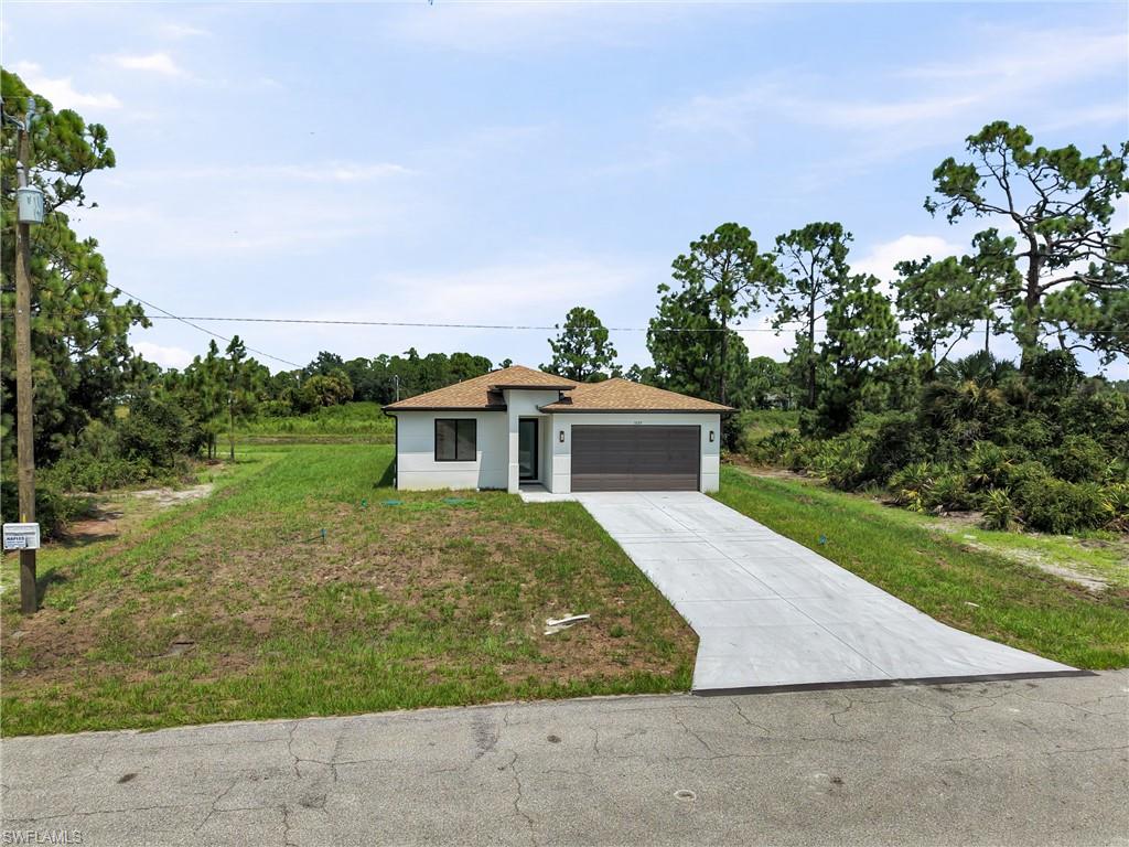 1035 Bandera St Property Photo 5