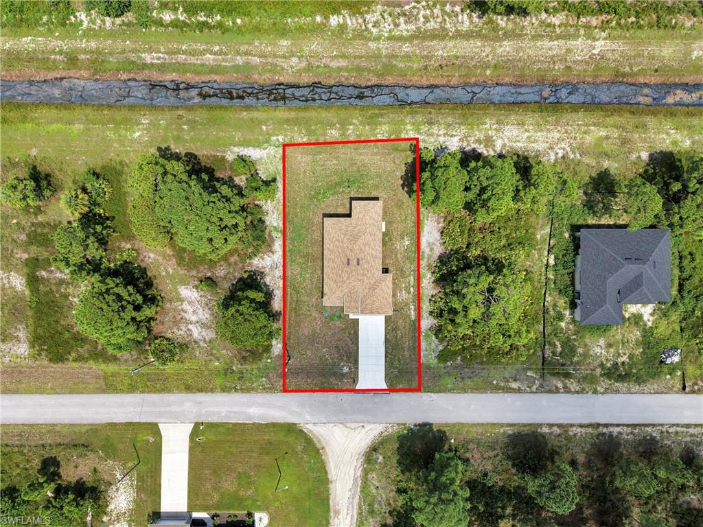 1035 Bandera St Property Photo 13