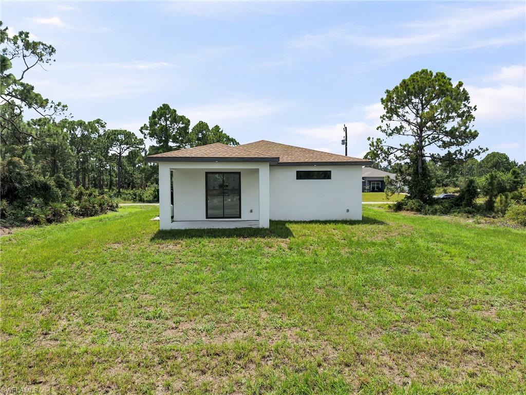 1035 Bandera St Property Photo 14