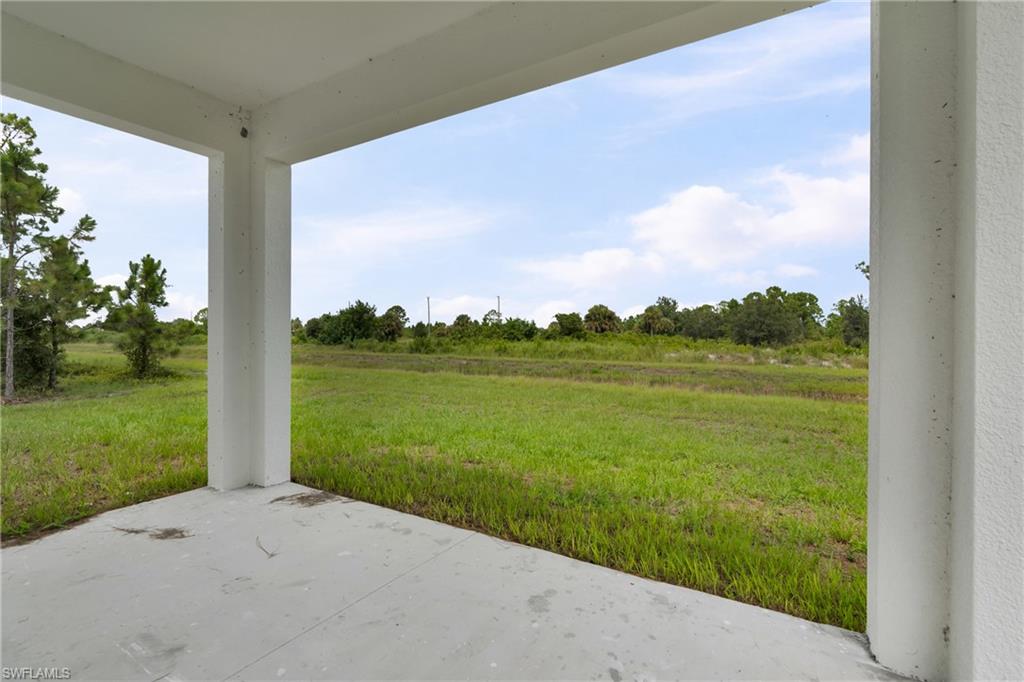 1035 Bandera St Property Photo 17