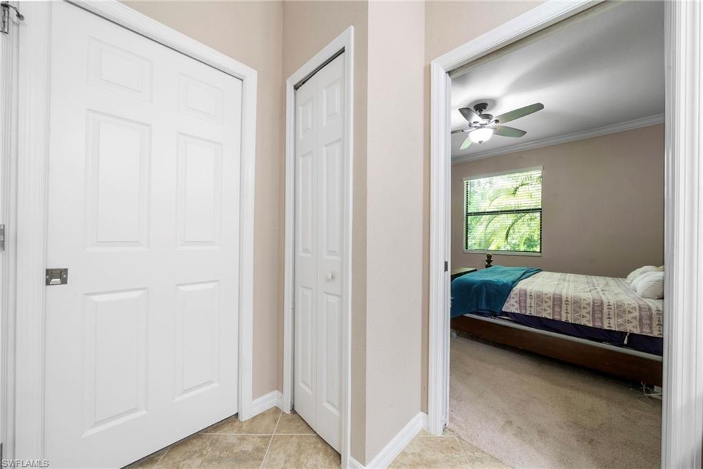 9086 Woodhurst Dr Property Photo 20