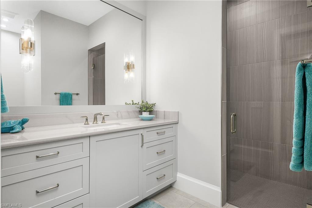 18410 Blue Eye Loop Property Photo 29