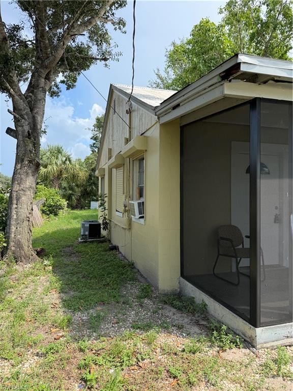 3131 Market St Property Photo 5