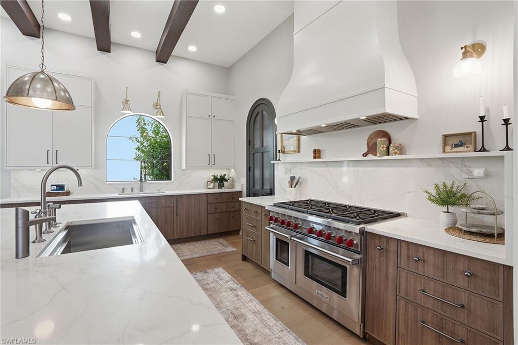 9546 Via Lago Way Property Photo 11