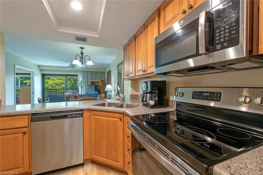 600 Neapolitan Way 212 Property Photo 3