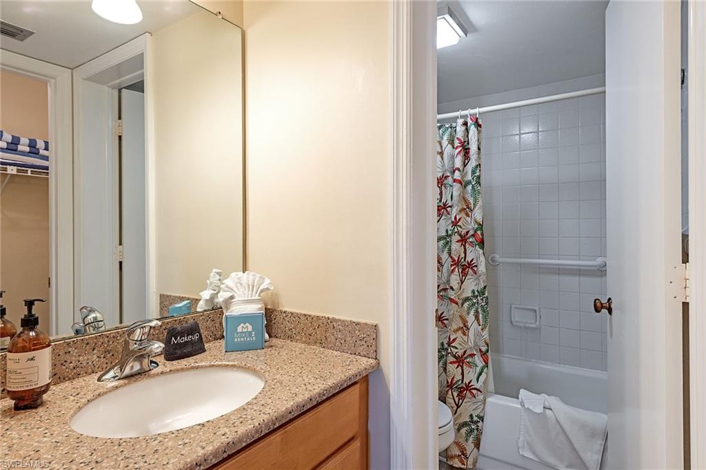 600 Neapolitan Way 212 Property Photo 7