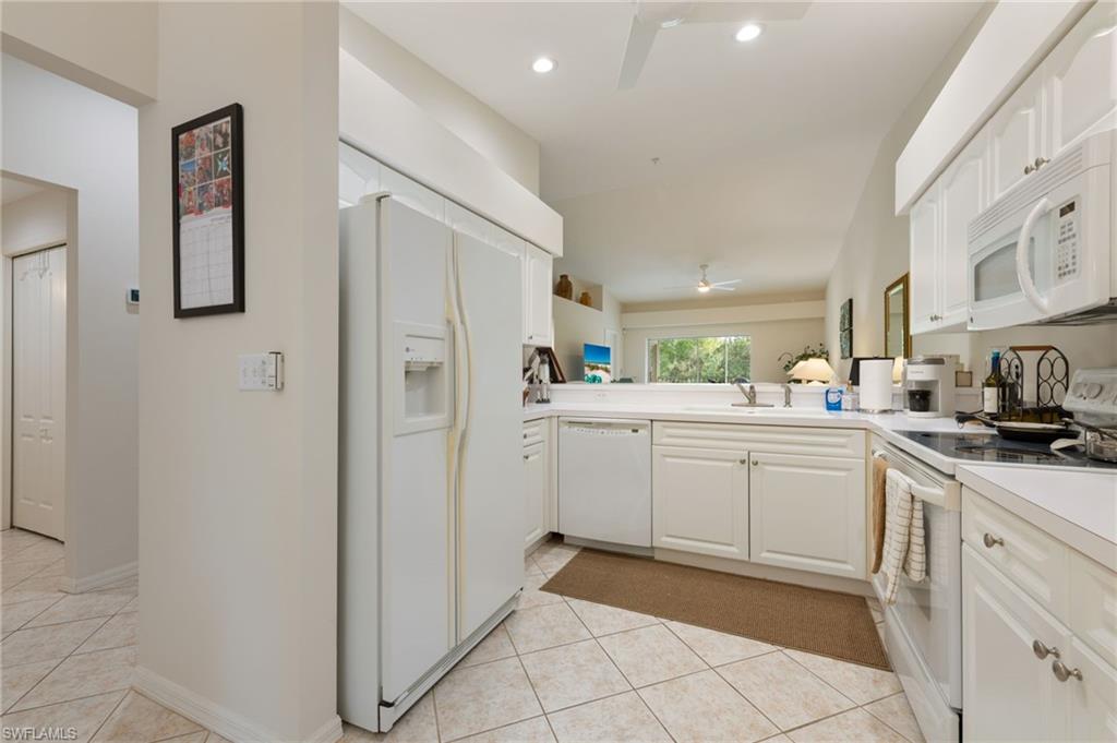 26190 Clarkston Dr 203 Property Photo 4