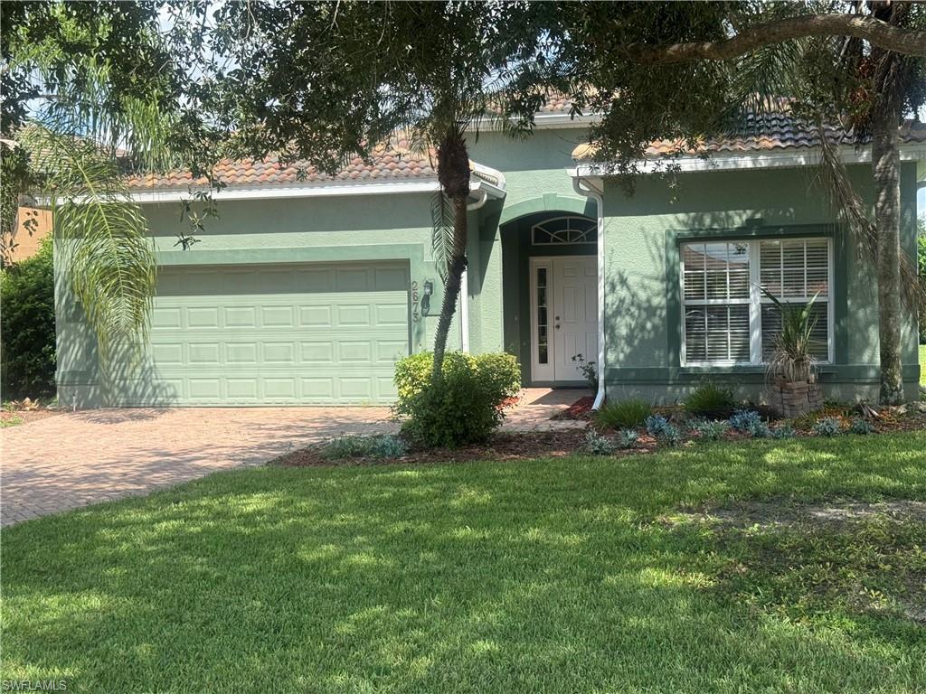 2673 Fishtail Palm Ct Property Photo 2