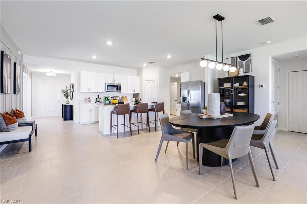 17089 Pompeii Way Property Photo 3
