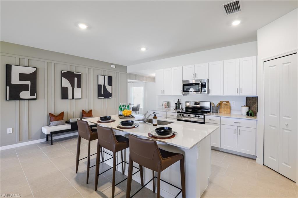 17089 Pompeii Way Property Photo 9