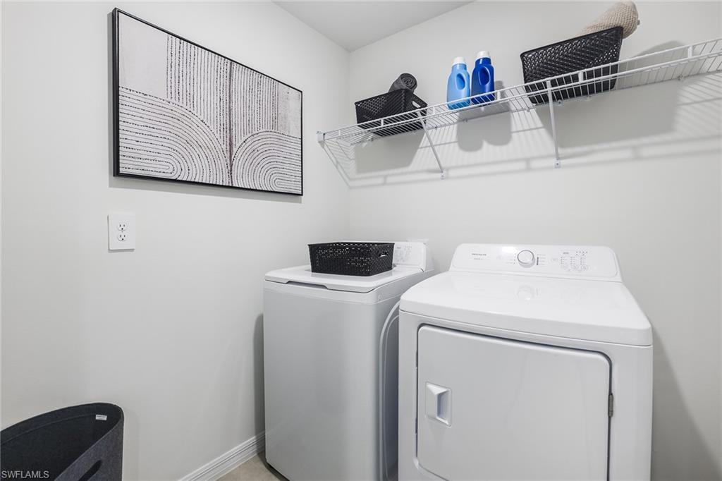 17089 Pompeii Way Property Photo 25
