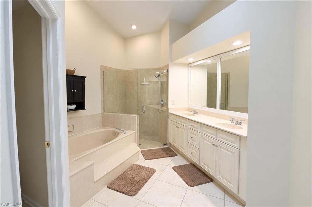 13010 Parktree Ct 7l Property Photo 10