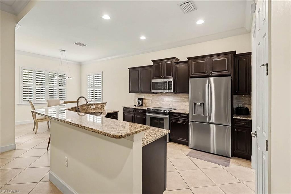 10534 Yorkstone Dr Property Photo 13