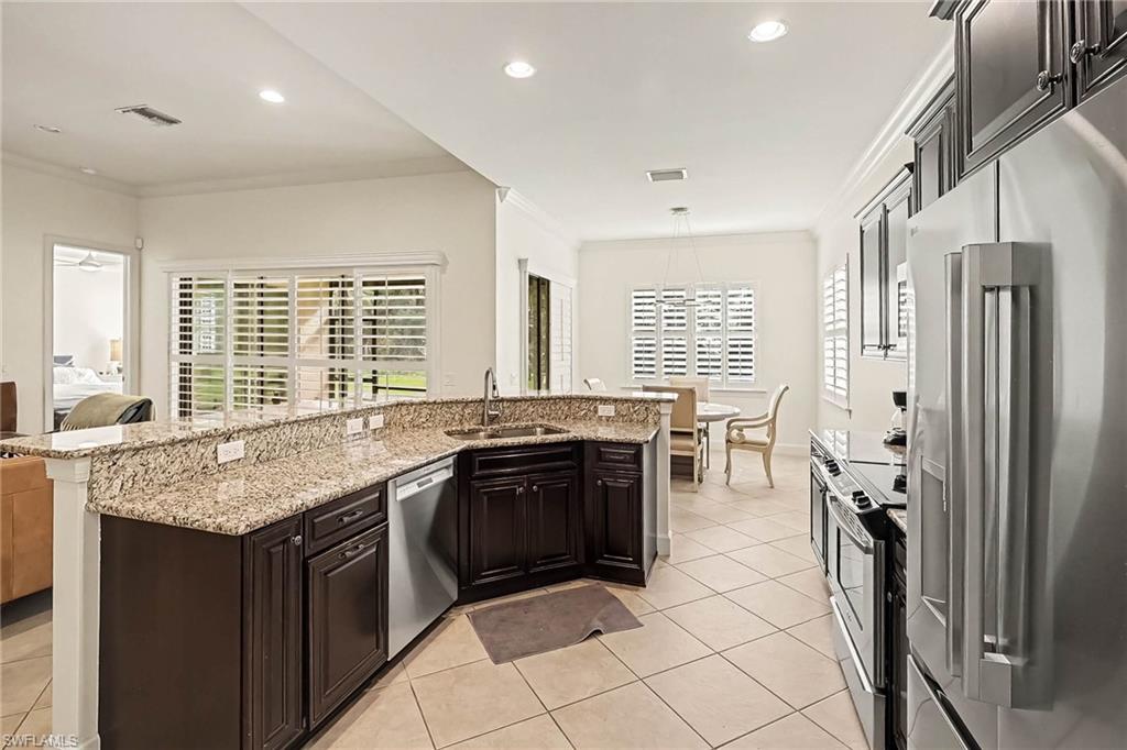 10534 Yorkstone Dr Property Photo 14