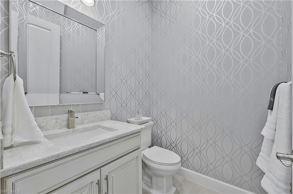 9672 Montelanico Loop 203 Property Photo 16