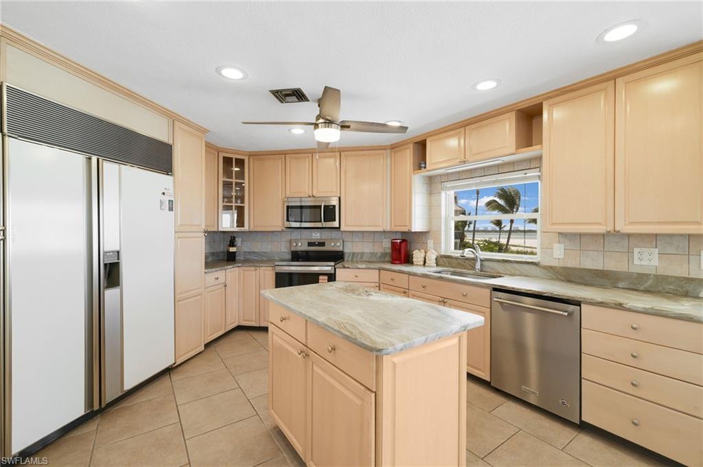 8246 Estero Blvd Property Photo 20