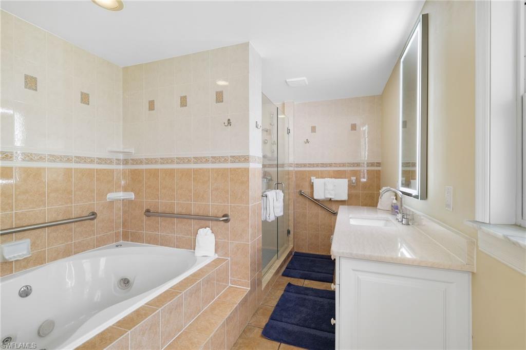 8246 Estero Blvd Property Photo 34