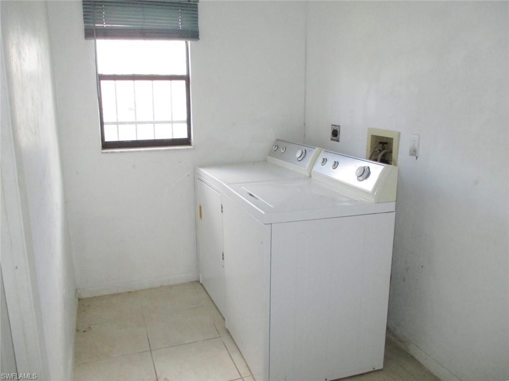 1825 Fountain St Property Photo 23