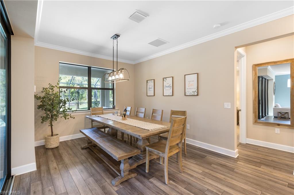 7700 Winding Cypress Dr Property Photo 8