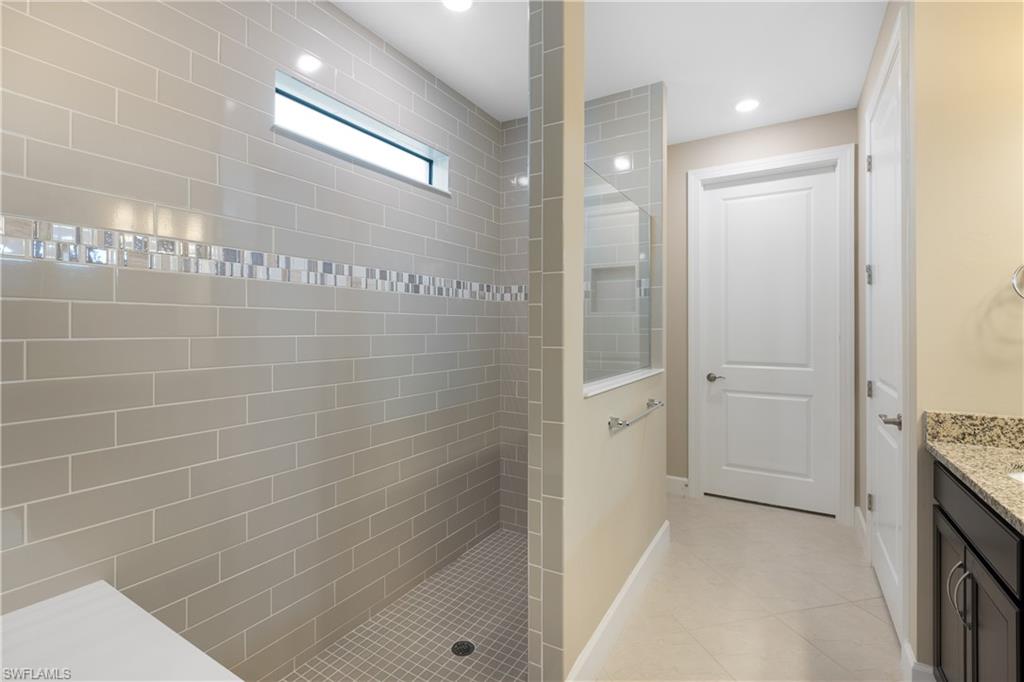 7700 Winding Cypress Dr Property Photo 11