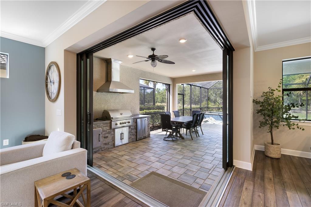 7700 Winding Cypress Dr Property Photo 22