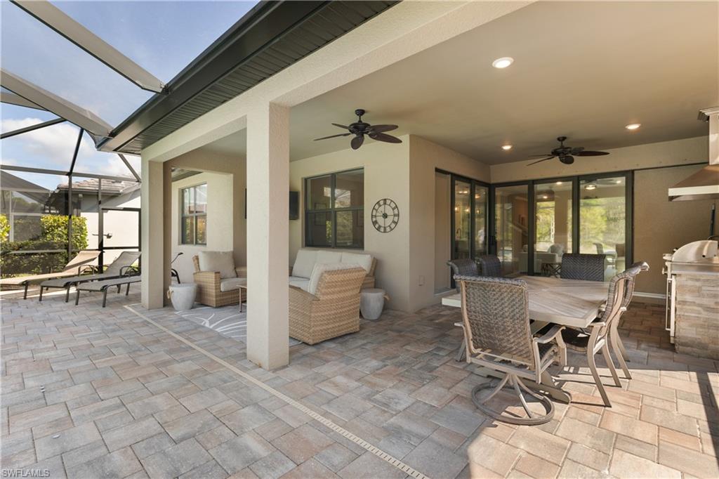 7700 Winding Cypress Dr Property Photo 24